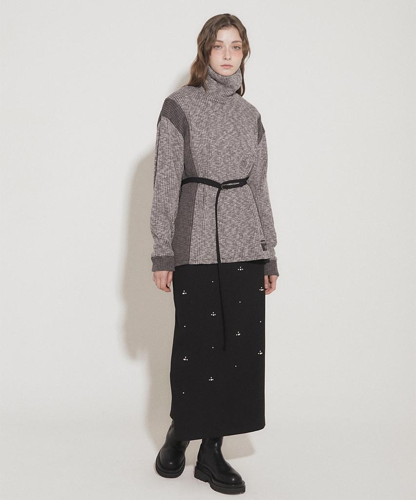 Eoboneoseu Studded Maxi Skirt [Black]