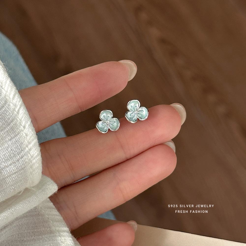 S925 Sterling Silver Clover Stud Earrings, Dainty Fresh Fashion Floral Jewelry for Women