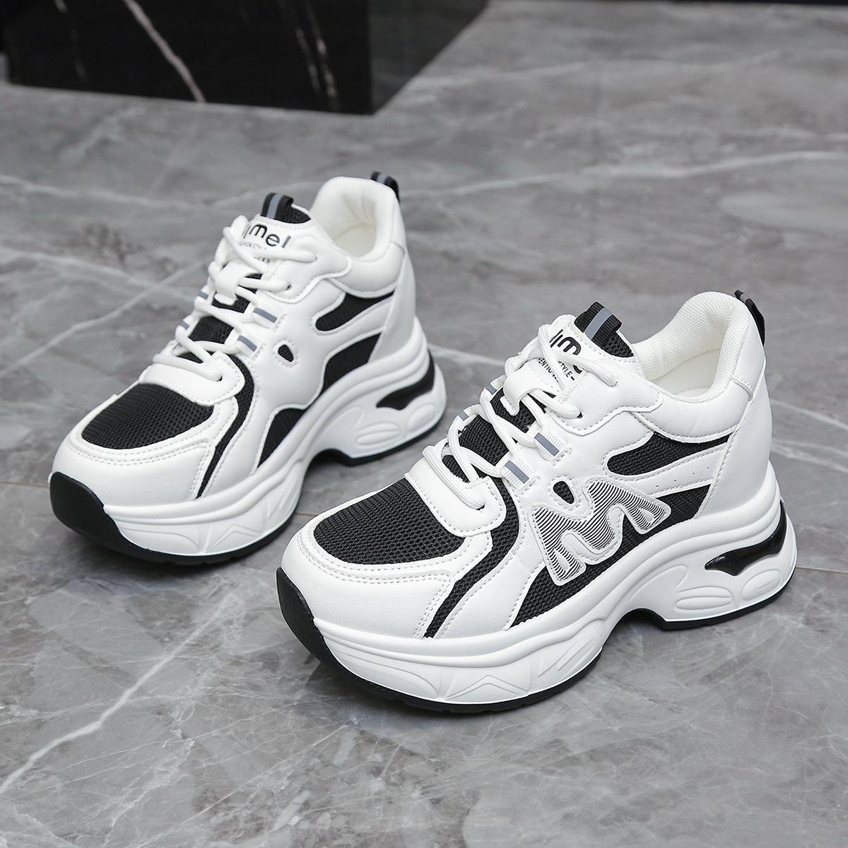 

Женские кроссовки на толстой подошве, новинка весны и осени 2025 года, маленькие, на мягкой подошве, универсальные, на толстой подошве, дышащие, спортивные и для отдыха для женщин 40