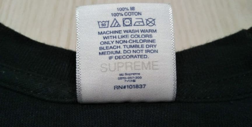 [USED] Stray Kids' Hyunjin Wears a Supreme T-shirt In Black (size L)