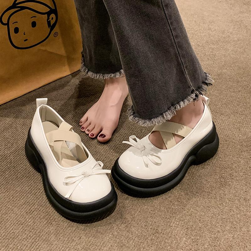 Kõrged kontsad platvormiga pumbad naiste kikilips Risti rihmadega kingad Naise pu nahast paksu kontsaga Jk kingad