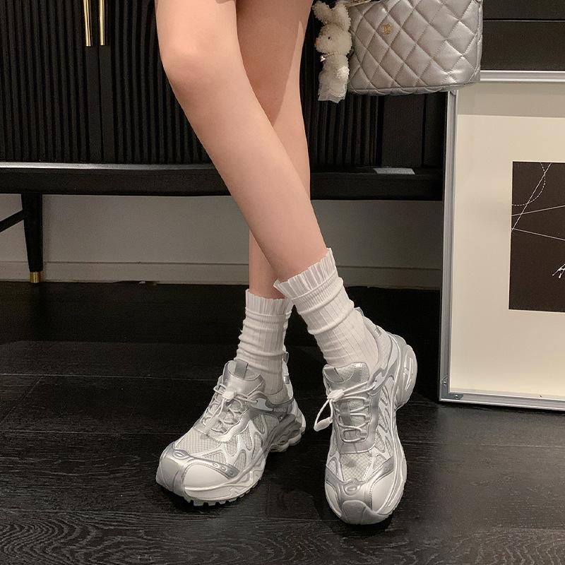 Dad Shoes Girl 2025 Autumn New Mesh Breathable Platform Jogging Shoes White Height Increasing Casual Sneakers