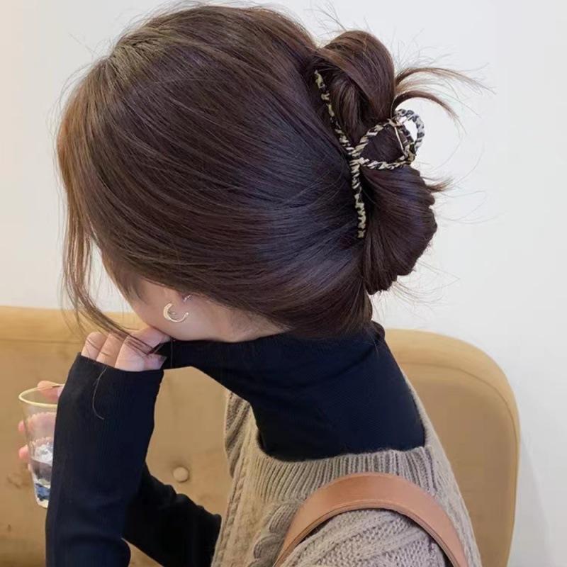 JMXD - Metal Leopard Print Large Grab Clip Back Head Elegant Temperament Hairpin Women's Hair Grab Shark Hair Chuck Hairpin
