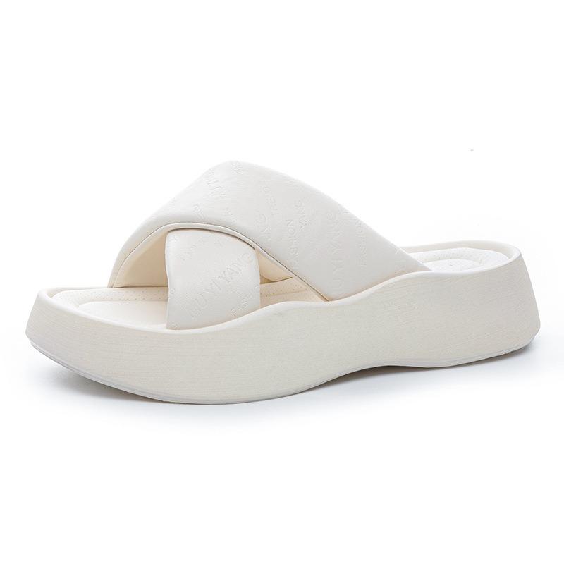 Thick-bottomed bread casual one-word slippers for women's outer wear summer new heightening fashion beach cool slippers