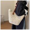 2024 Spring Women's Wool Knit Bucket Bag: Retro Pastoral Style Straw Shoulder Bag