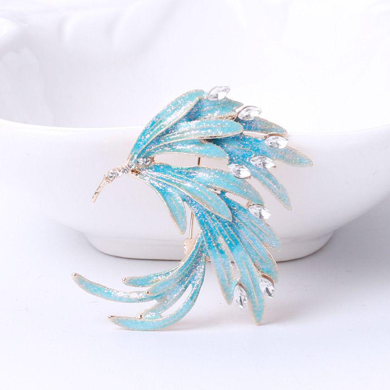 Elegante Schmetterlingsbrosche mit Perle – Damen-Modeschmuck-Anstecknadel von hoher Qualität