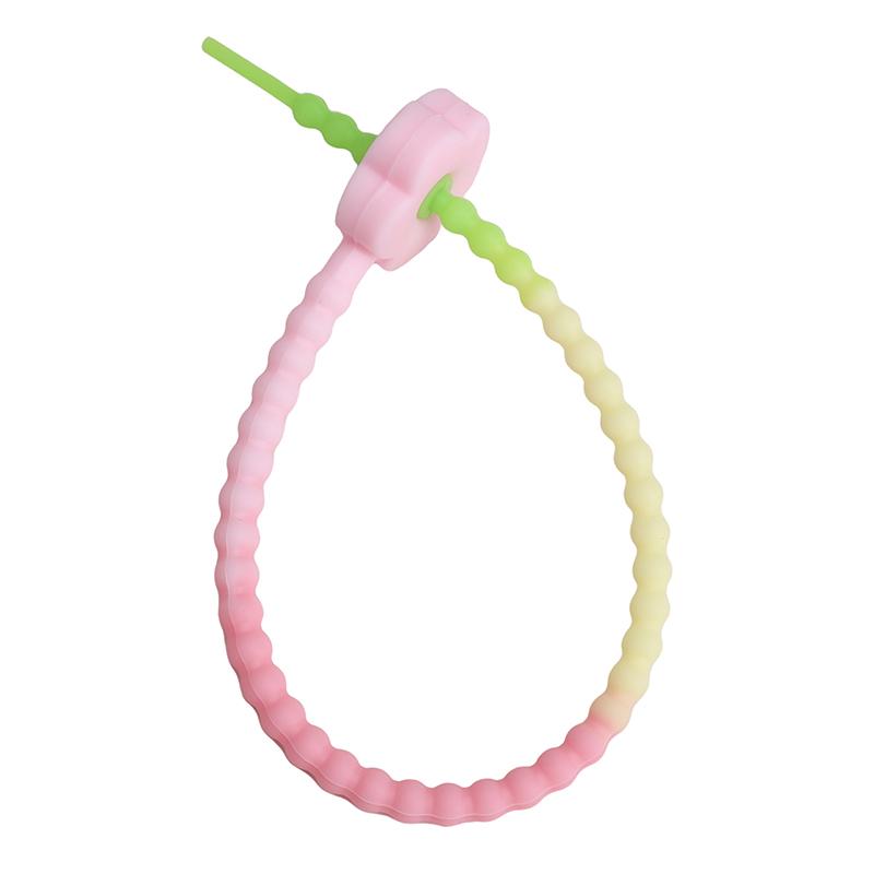 2-10Pcs Silicone Plum Blossom Gradient Keychain