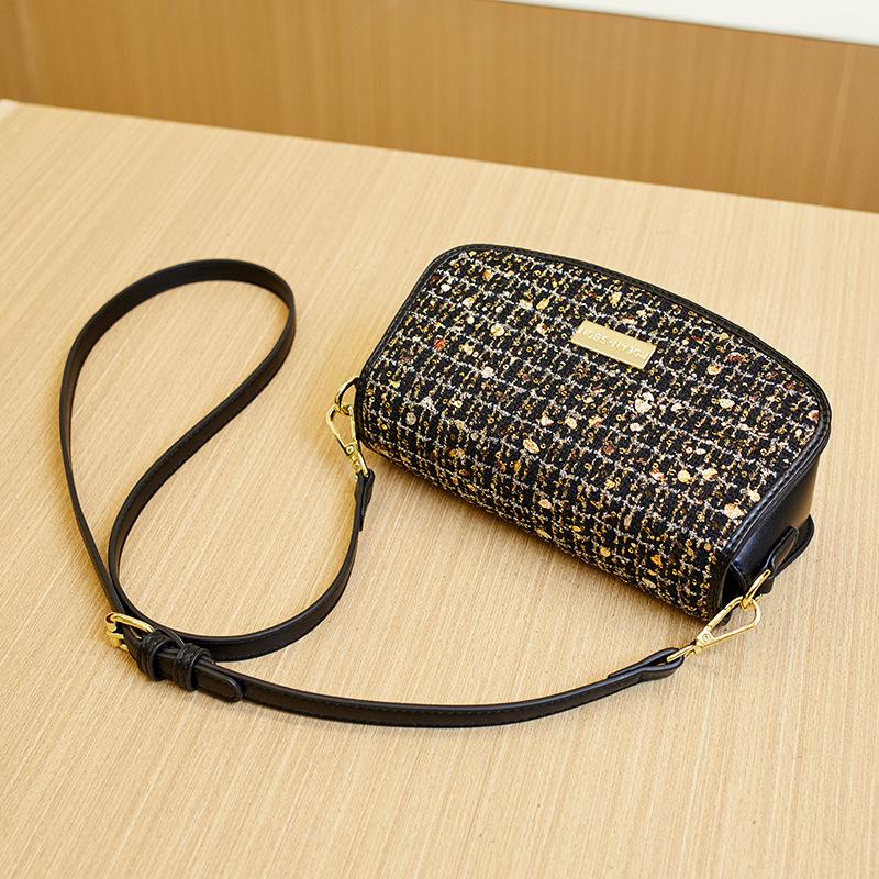Spring Lockable Casual Simple and Trendy Single-shoulder Small Square Bag