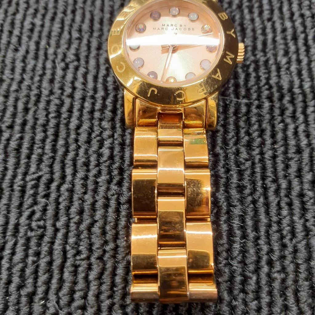 Used MARC BY MARC JACOBS MBM3219 Quartz watch