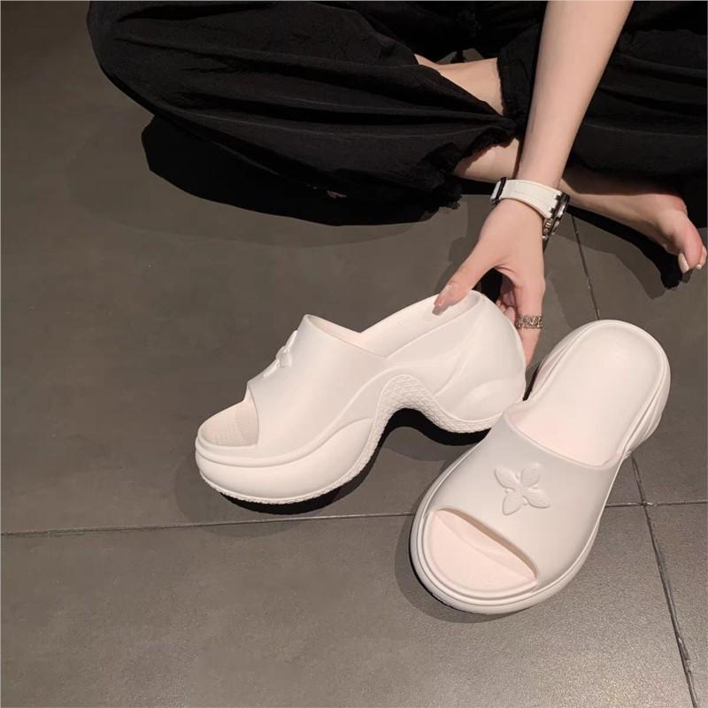 Fashion Shevaluse Thick Heel Slippers for Women Summer Outdoor New Fashion Thick Bottom Sandals Comfort Slip-On Shoes Soft House Slides