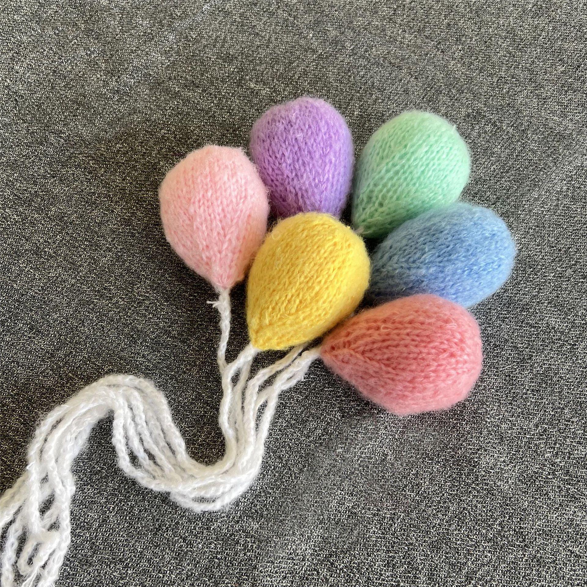 

Hand-Knitted Yarn Balloon Props: Colorful Children s Toys & Creative Ornaments 6-piece Set