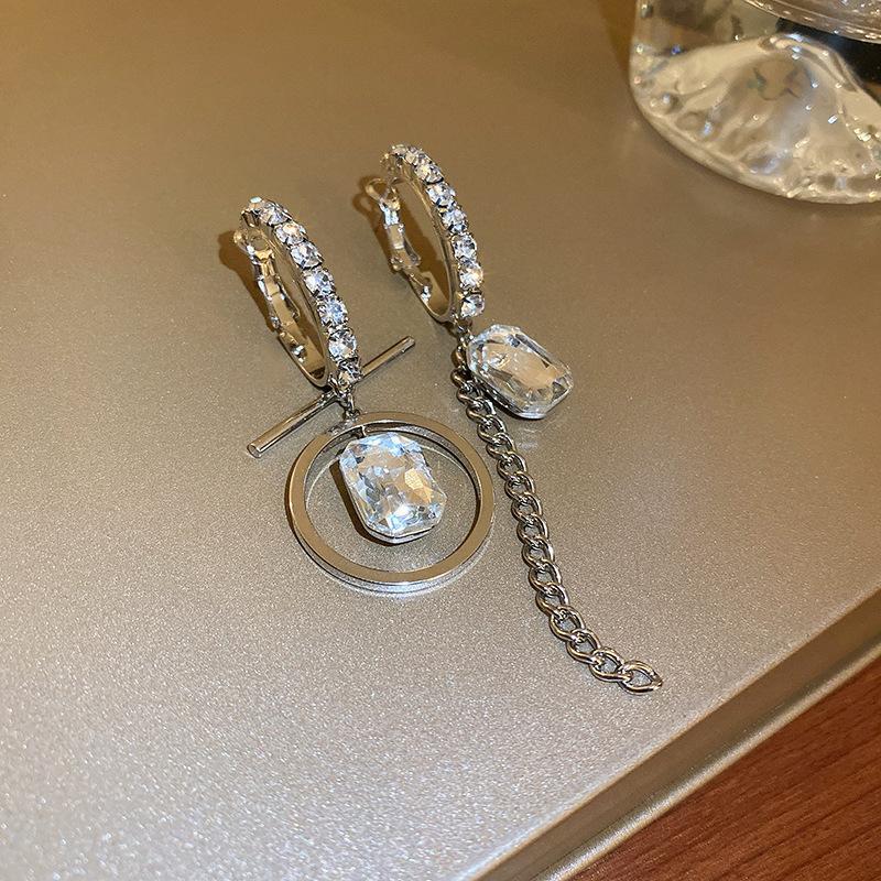 GemChic Women's Earrings Fashion Ear Stud Needle Embed Zircon Imitation Pearl Geometric Earrings Versatile Birthday Christmas Jewelry Gift