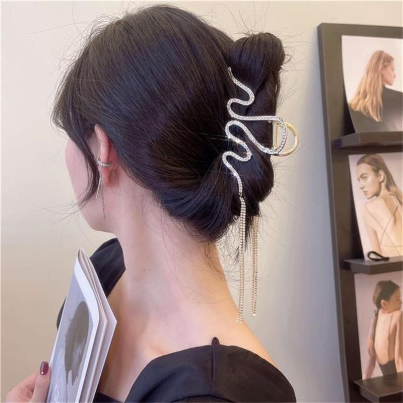 Luxury Hair Pins Tassel Snake Plates Hair Claw Clips Hairpin Large Shark Clip Headdress Hair Accessories Women
