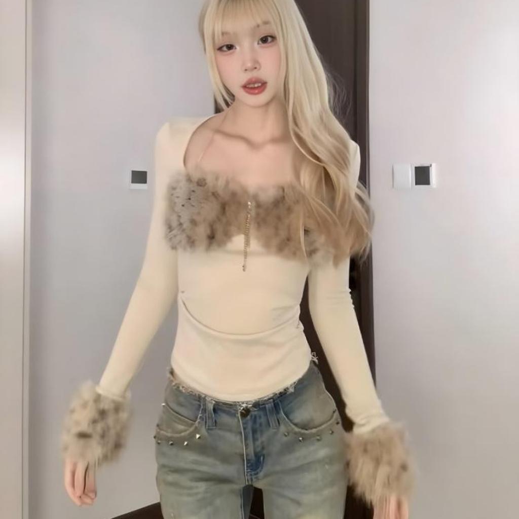 VAYLA Fur Collar One-shoulder Long-sleeved Women Slim-fit Printed Pattern Off-shoulder Short Top Trendy Hot Girl Winter T-shirt Women