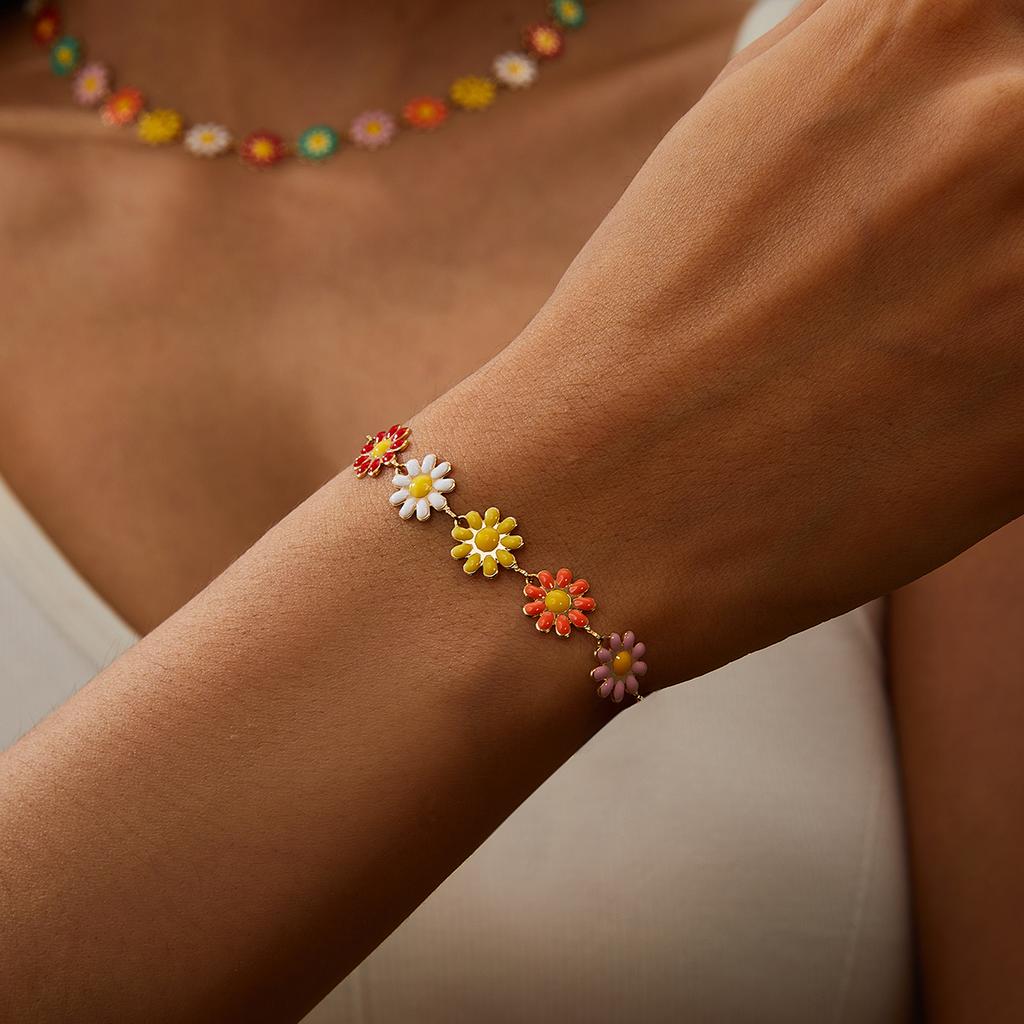 Fashion Daisy Flower Enamel Bracelet for Women Choker Necklace Bohemian Sunflower Stackable Hand String Jewelry