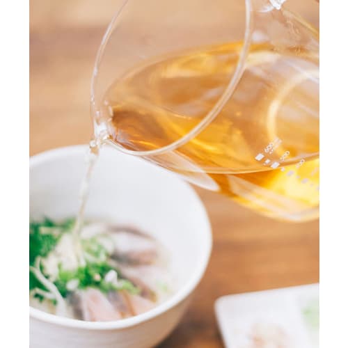 HARIO Dashi Pot Practical Capacity 600ml Dashi Soup Easy to Microwave Handmade White Made in Japan Present Gift DP-600-W