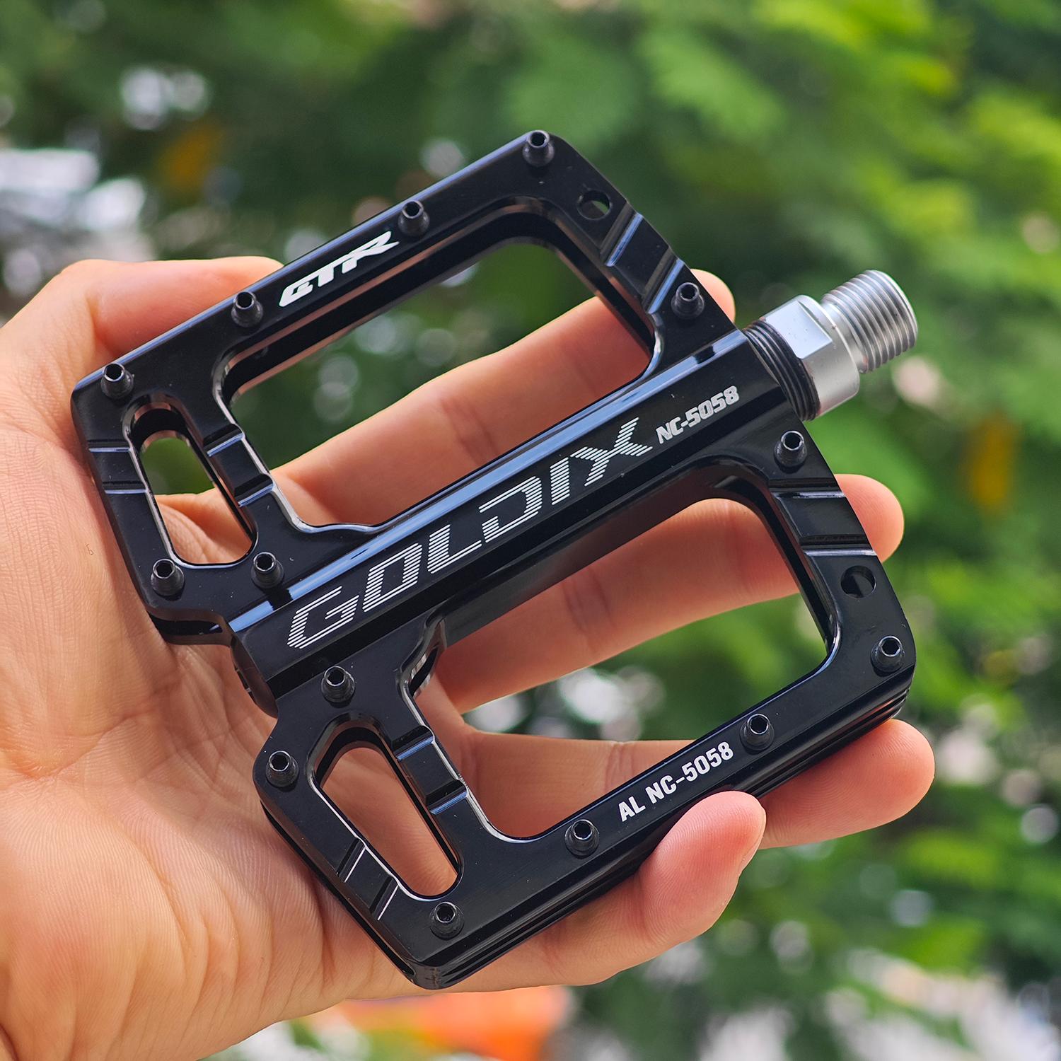 

2025 3 bearings GOLDIX free shipping mountain road bike sealed bearing pedals high strength non-slip pedals bicycle accessories GOLDIX-5058 Black