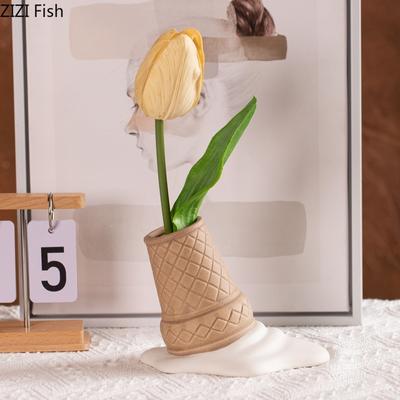 Ice Cream Vase Decoration Creative Ceramic Dried Flower Vase Dining Table Flower Arrangement Art Room Aesthetic Decoration