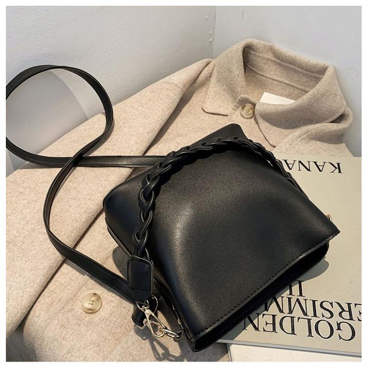 Women's Handbag Fashion Solid Color Versatile Retro Single Shoulder Crossbody Bag Underarm Bucket Bag