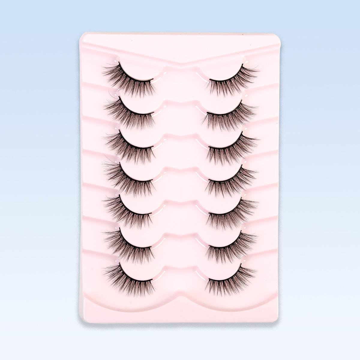 2026 Middle East Half-eye 3D Short Cat Eye Eyelashes 7 Pairs of False Eyelashes Simulated End-of-eye Half-section
