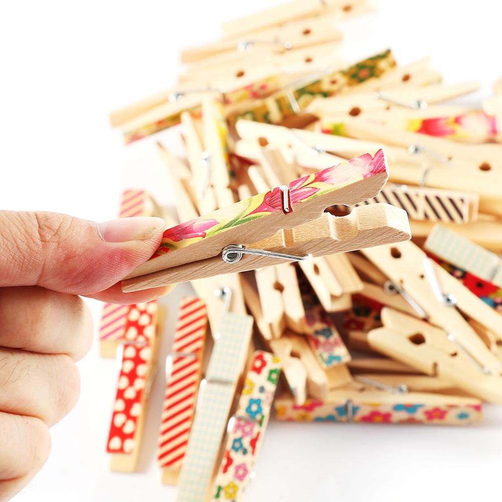 50pcs Mini Cute Painted Wooden Clips Paper Pegs Clothes Photos Craft Clips(7.3*1CM)