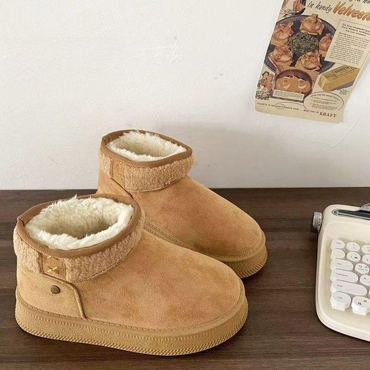 Fleece, fleece and thickened cotton shoes, new winter warm bread shoes, thick-soled non-slip snow boots. 35 коричневый