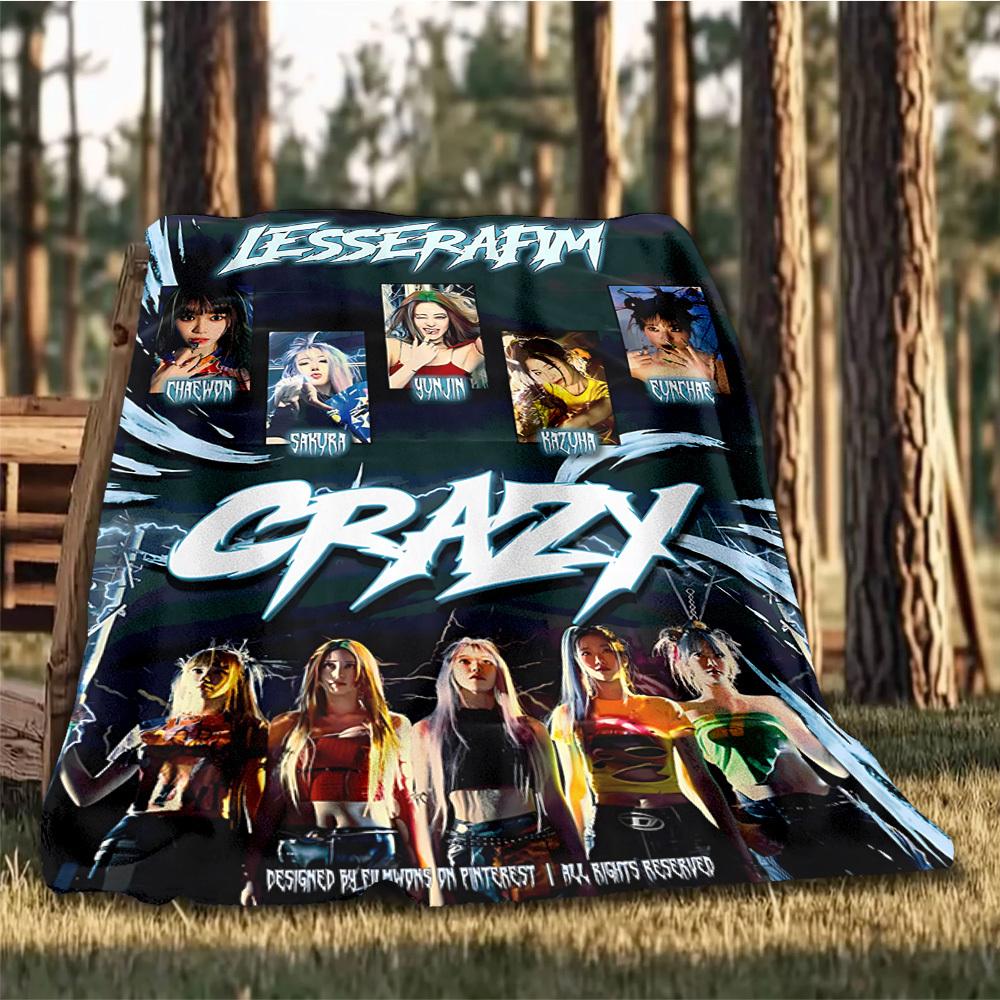 1pc Lesserafim crazy Band Outdoor Flannel Blanket, Cozy & Warm Soft Te Playful Design, Napping Camping,