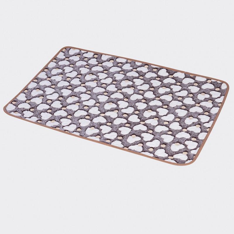 Winter Pet Urine Pad Breathable and Absorbent Dog Urine Pad Machine Washable Non-slip Urine Pad Training Urine Pad Luminous Mat