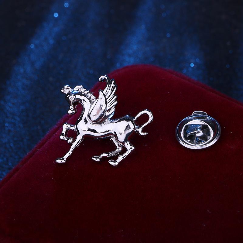 Classic Mini Brooches Set  Maple Leaf Airplane Animal Lapel Pin for Suit Jacket Collar Cute Small Safety Pin Badge for Women Men