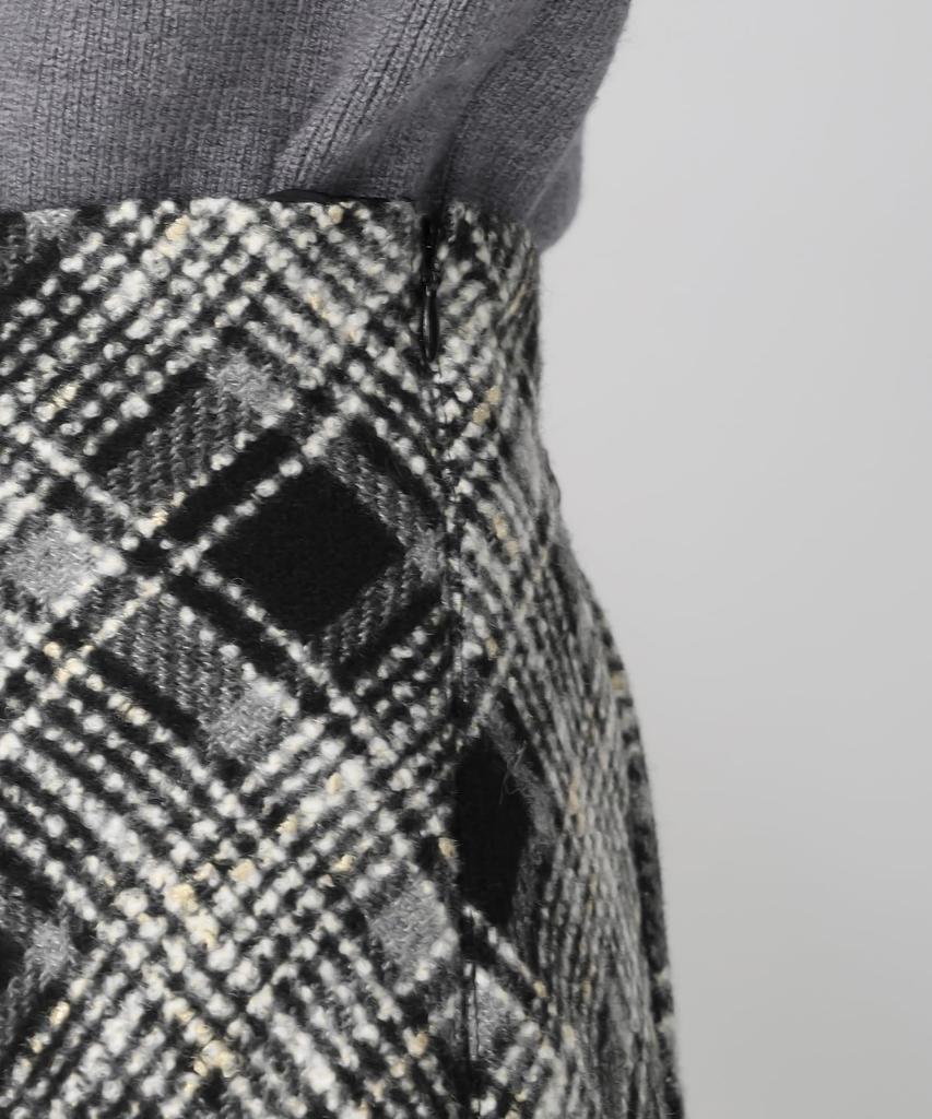 Mishmash Long Checked Roving Flared Elastic MM447212 BLACK Women's Skirt, Check, A-Line, Silhouette, Back,