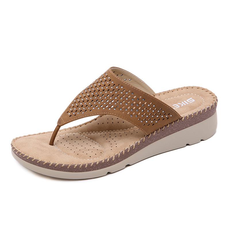 European And American Slippers Wedge Rhinestone Laser Flip-Flops Breathable Hollow Comfortable And Fashionable Flat Bottom