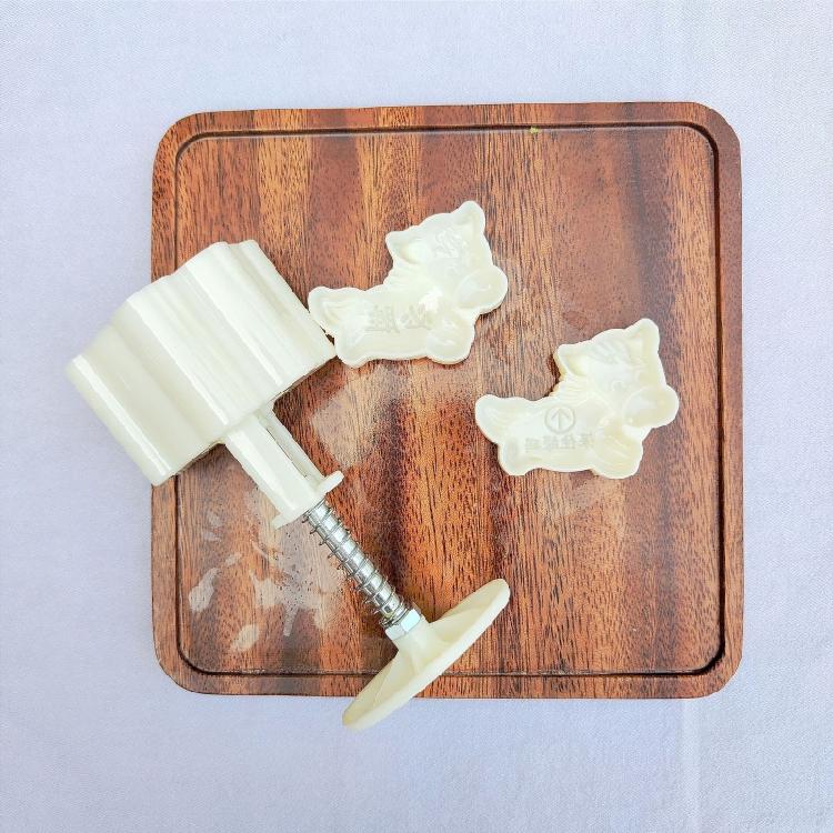 Moon Cake Molds Cartoon Horse Shaped DIY Baking Moulds for Mid-Autumn Festival