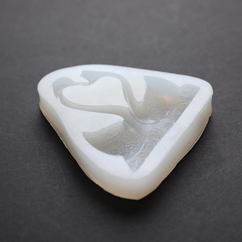 Couple Swan Shape Silicone Mold Fondant Chocolate Resin Aroma Stone Soap Mold