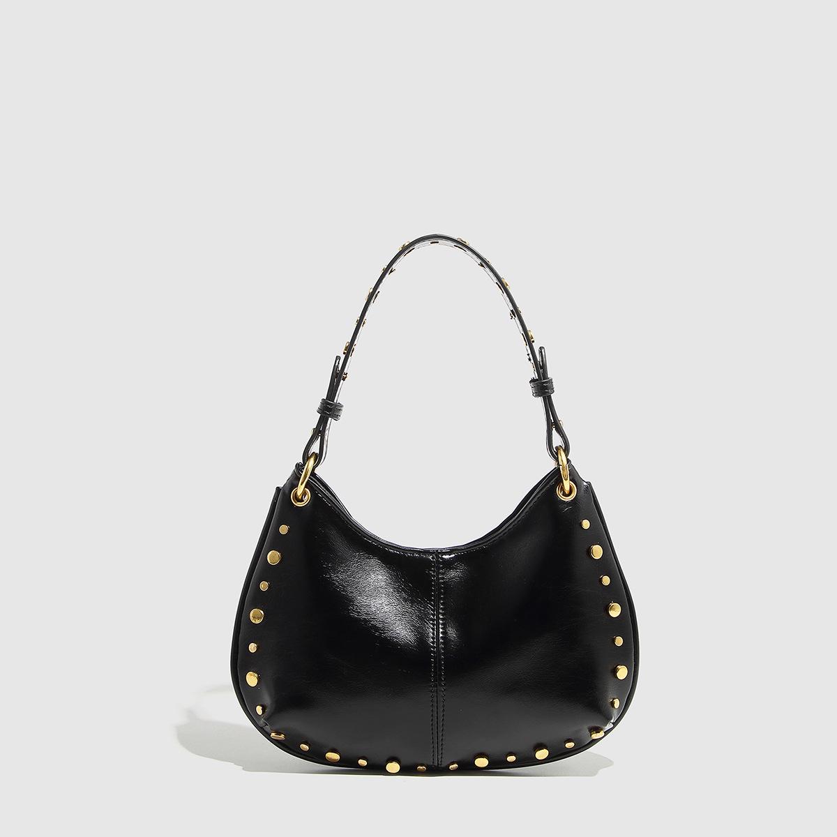 

2025 Spring Women s Deep Red Rivet Saddle Bag with Magnetic Buckle чёрный