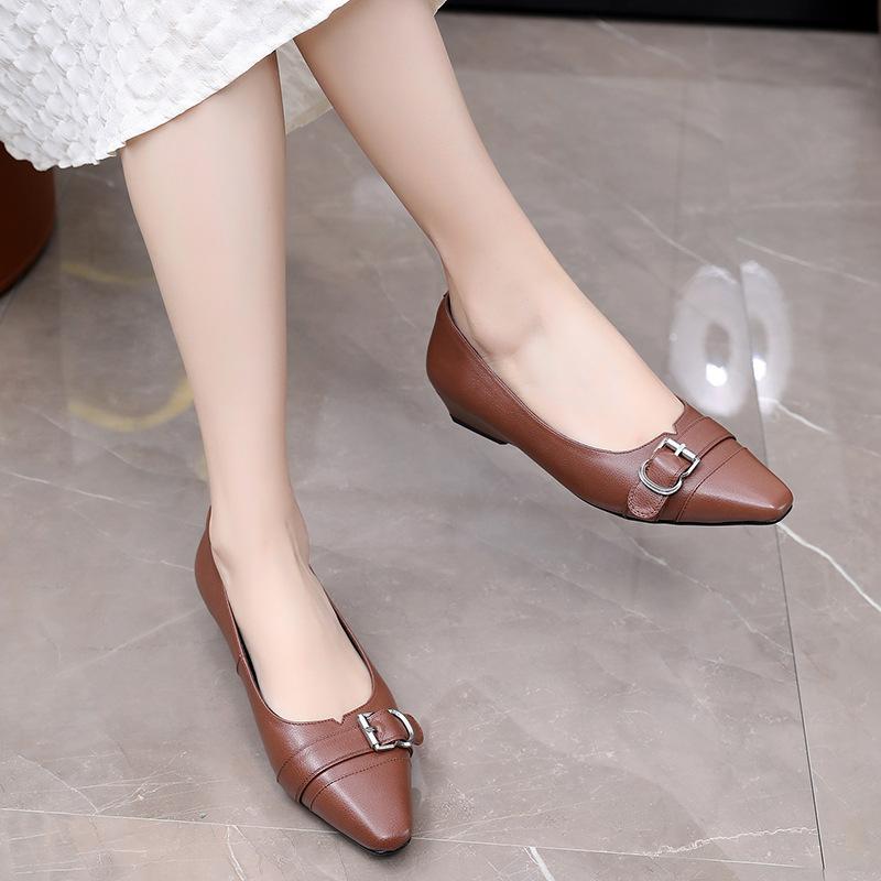 Fashion GKTINOO Autumn Spring Women Pumps Genuine Leather Shoes for Women Pointed Toe Low Heel Women Shoes Soft Buckle Female Shoes