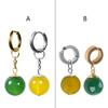 Boucles d'oreilles Stud Anime Boule de Dragon Incrustation Agate Jaune Verte Perles Rondes Boucles d'oreilles Clip Oreille Goku pour Fan d'Anime Hommes Femmes