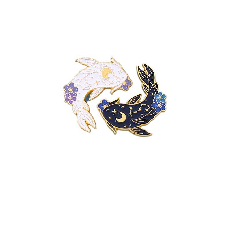 Creative Starry Sun Moon Flower Koi Enamel Black&White Brooch For Women Men Animals Brooch Pins Casual Jewelry Accessories Gift