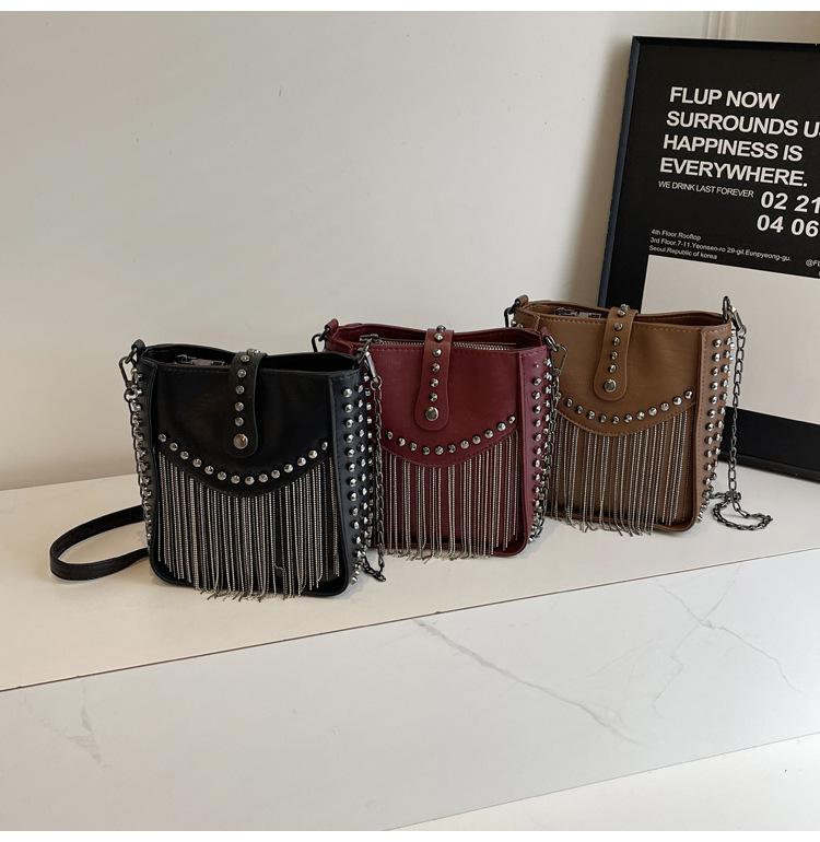 Fashion Pioneer! New Bucket Bag, European and American Locomotive Wind Is Coming