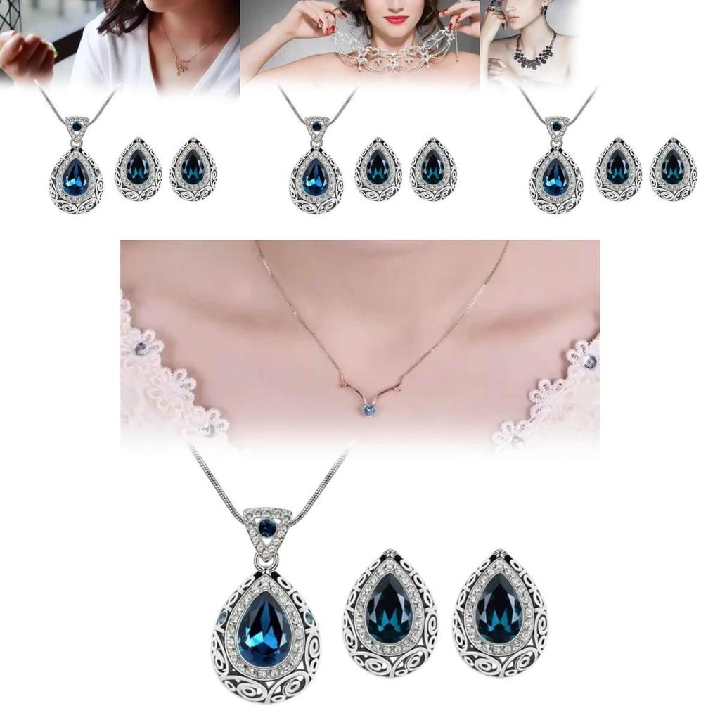 Crystal Earring Necklace Set With Alloy Material For Fashion Jewelry Enthusiasts