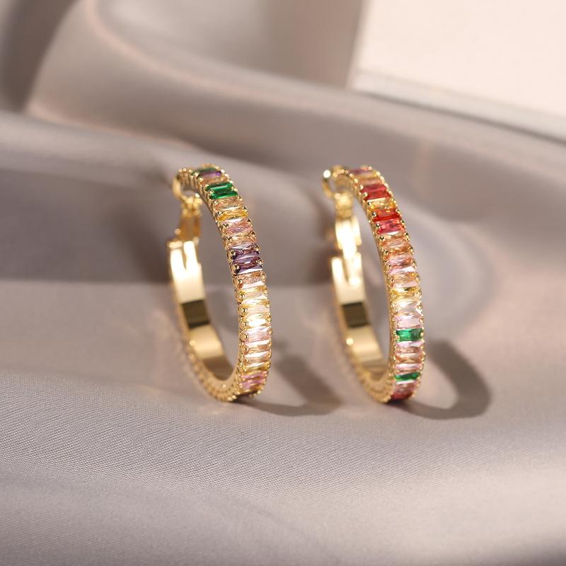 

Медные серьги с микроинкрустацией цветным цирконом высокого класса, женские серьги в стиле легкой роскоши, с преувеличенным темпераментом, серьги простого дизайна 18K