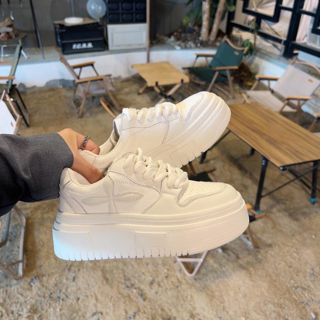 Platform canvas shoes women's 2025 summer new shoes versatile round head white shoes with skirts sports and leisure board shoes
