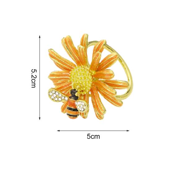 4Pcs Napkin Rings Adorable Anti-rust Alloy Spring Flower Bee Painted Napkin Buckle for Party