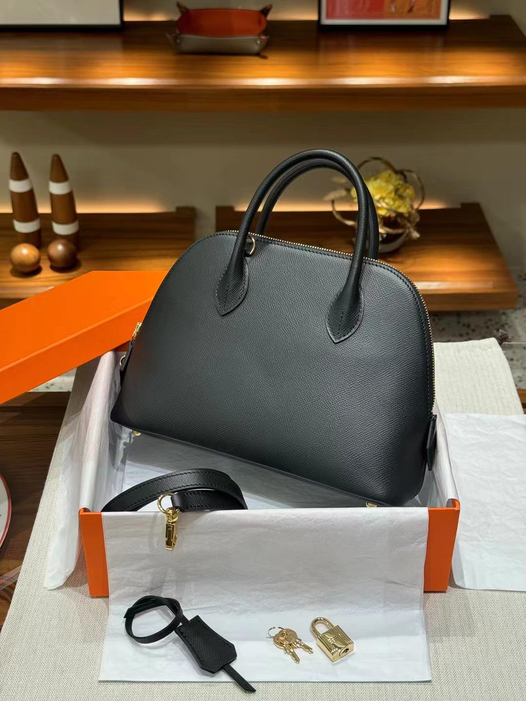 

Женская сумка для боулинга из натуральной кожи с принтом пальмы Эпсом 2024 года — ручная и через плечо 25cm x 18cm x 9cm