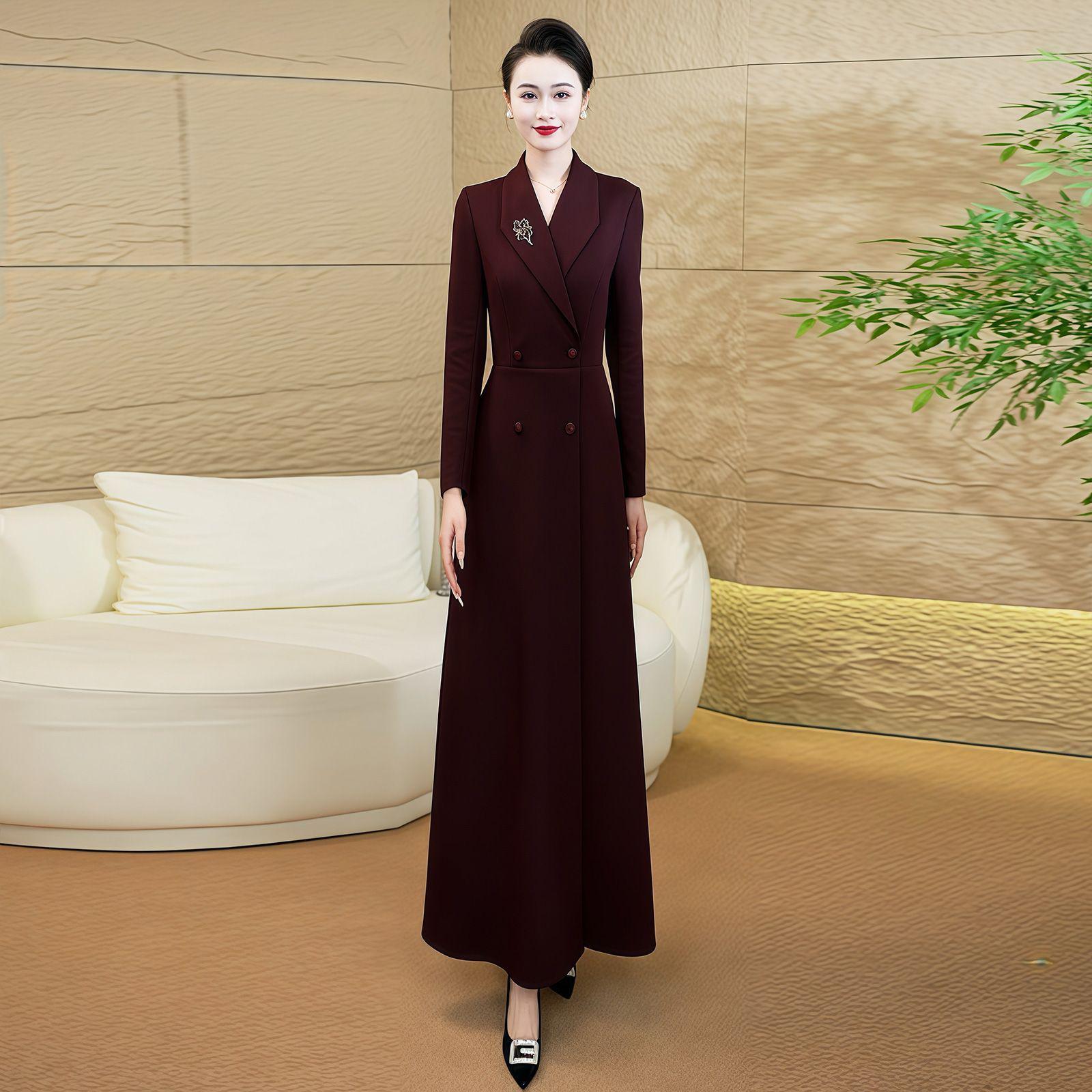 

Elegant Wine Red Woolen Formal Dress for Wedding Banquet - Winter 2025 Luxury, Slimming, and Warm Small