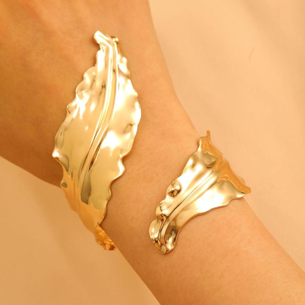 Bold Leopard Print Geometric Bangle & Ring Set - Adjustable Hand Jewelry for Women