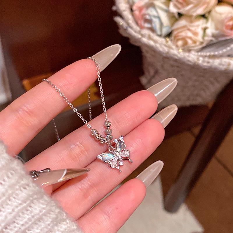 "Elegant Korean Titanium Steel Zircon Bow Necklace for Women"