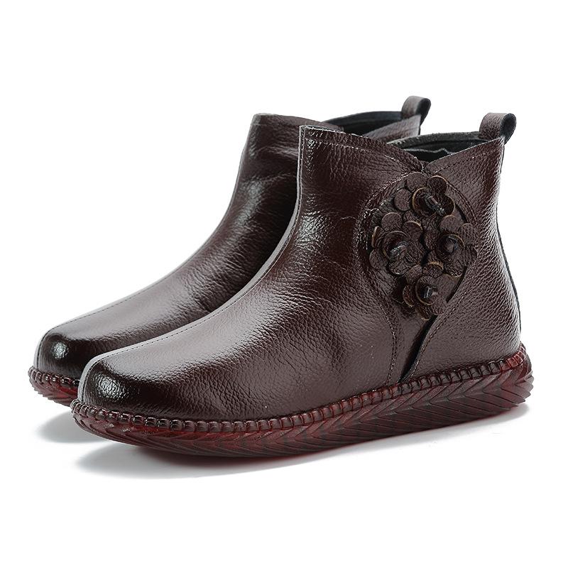 Clearance of Top Layer Cowhide Flat-sole Mother Shoes Korean Casual Leather Short Boots Soft Flat-sole Non-slip Middle-aged Elderly