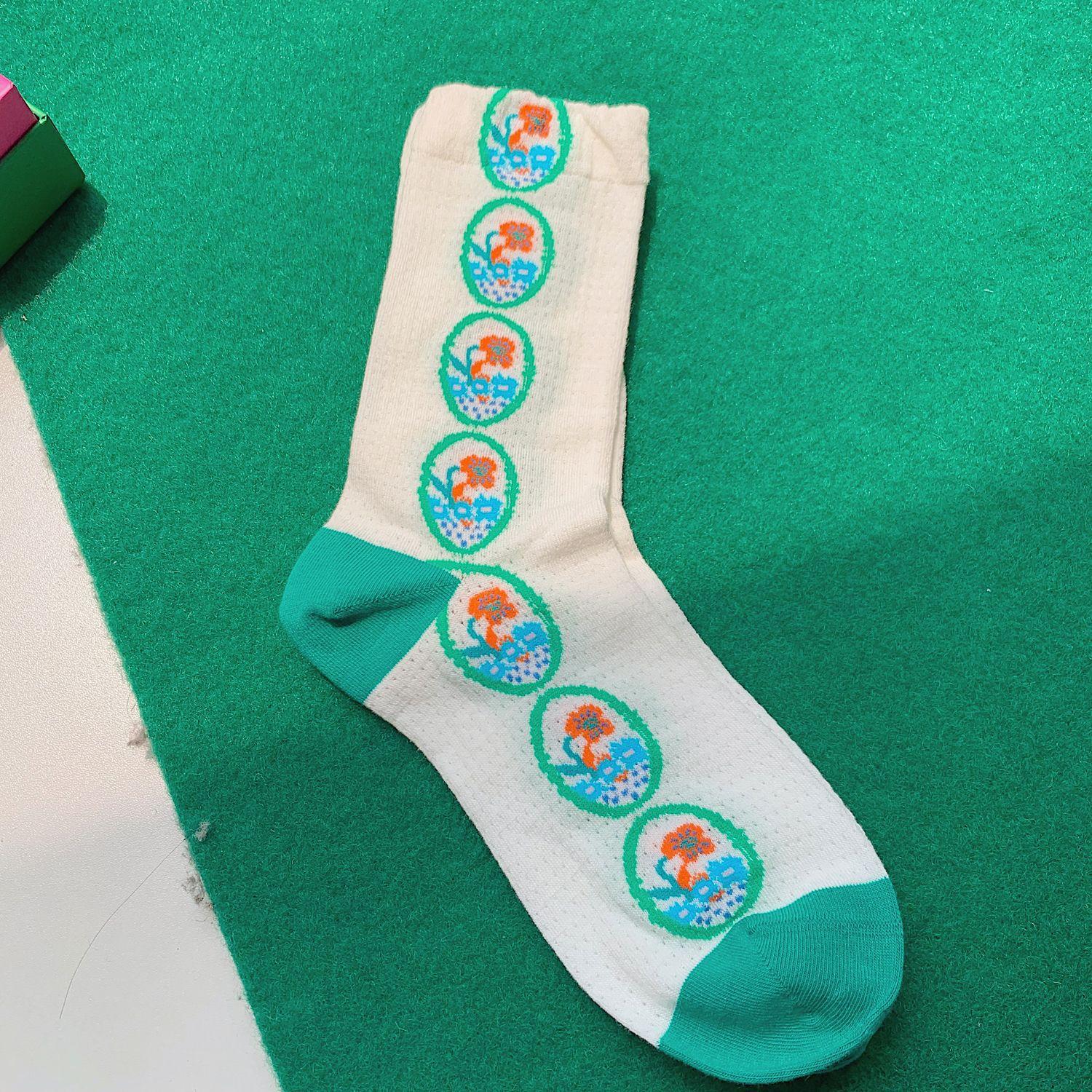 

Socks Summer Creative Fashion Flower Butterfly Personality Versatile Mesh Breathable Tube Socks