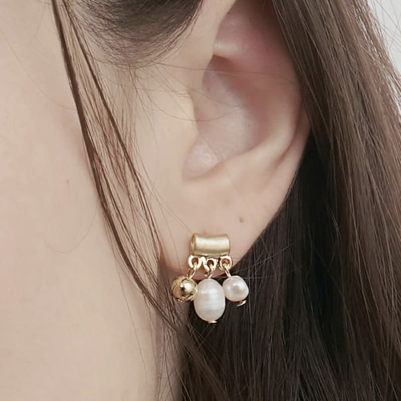 SOSOO Natural Pearl Pipe Earrings