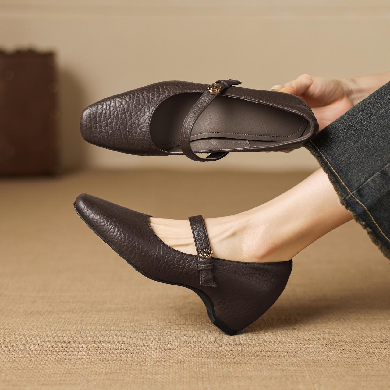 

Women s Large-size Thick-soled Low-cut Flats, Wedge Heels, Single Shoes 42 коричневий